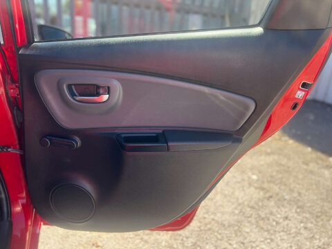 Toyota Yaris 1.3 Yaris Sport VVT-i 5dr 45