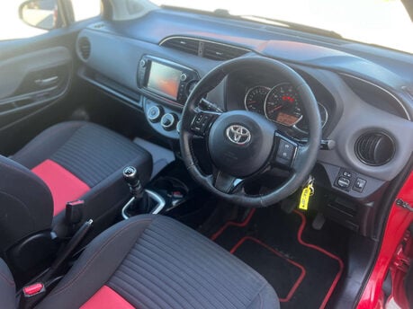 Toyota Yaris 1.3 Yaris Sport VVT-i 5dr 2