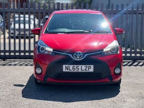 Toyota Yaris 1.3 Yaris Sport VVT-i 5dr 4