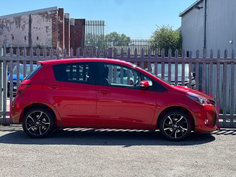 Toyota Yaris 1.3 Yaris Sport VVT-i 5dr 7