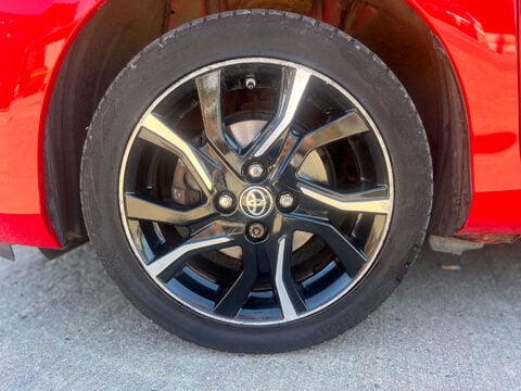Toyota Yaris 1.3 Yaris Sport VVT-i 5dr 36