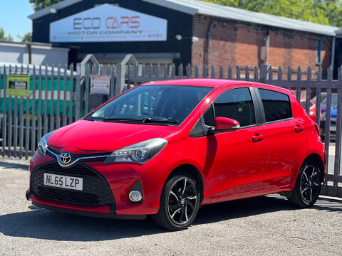 Toyota Yaris 1.3 Yaris Sport VVT-i 5dr 4
