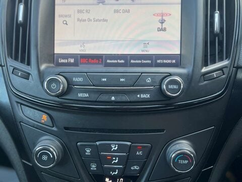 Vauxhall Insignia 2.0 Insignia SRI Nav CDTI Auto 5dr 24