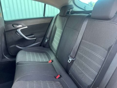 Vauxhall Insignia 2.0 Insignia SRI Nav CDTI Auto 5dr 20