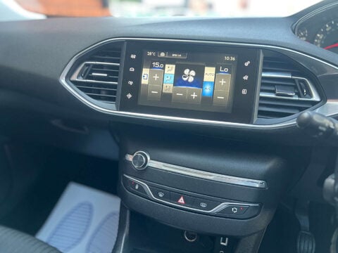 Peugeot 308 1.6 308 Active HDi Blue S/S 5dr 26