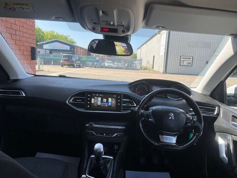 Peugeot 308 1.6 308 Active HDi Blue S/S 5dr 32