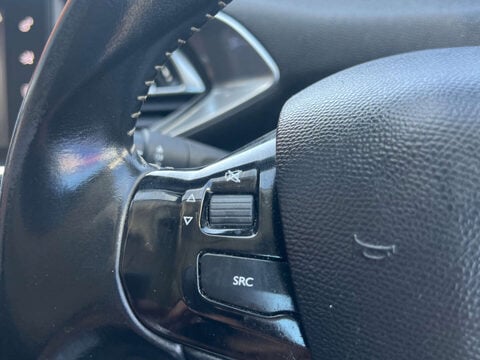 Peugeot 308 1.6 308 Active HDi Blue S/S 5dr 33