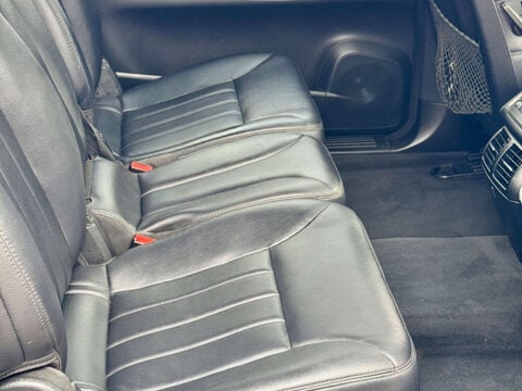 Mercedes-Benz R Class 3.5 R350 SE L MPV 5dr Petrol 7G-Tronic (274 g/km, 272 bhp) 19
