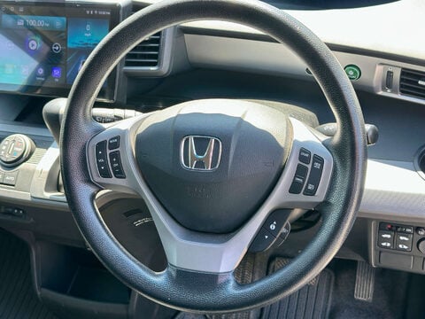 Honda Freed 1.5 PETROL HYBRID 7 SEATER 41