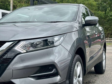 Nissan Qashqai 1.3 Qashqai Acenta Premium DiG-T 5dr 3