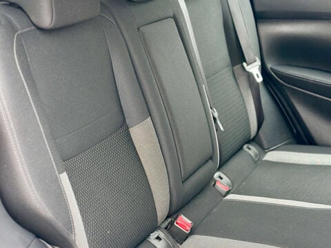 Nissan Qashqai 1.3 Qashqai Acenta Premium DiG-T 5dr 28