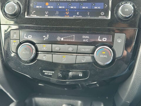 Nissan Qashqai 1.3 Qashqai Acenta Premium DiG-T 5dr 43