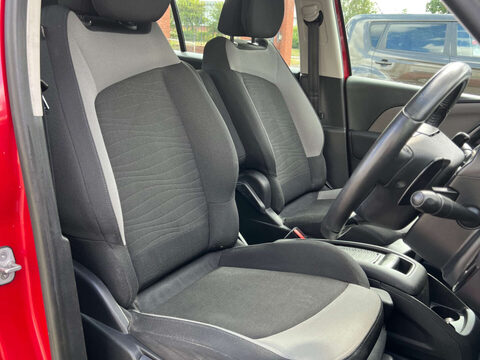 Citroen C4 Picasso 1.6 C4 Grand Picasso VTR+ e-HDi Semi-Auto 5dr 14