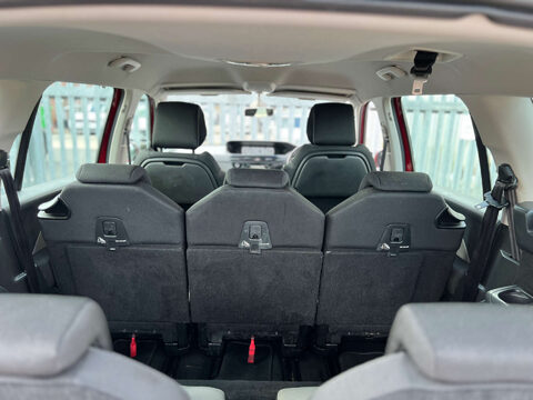 Citroen C4 Picasso 1.6 C4 Grand Picasso VTR+ e-HDi Semi-Auto 5dr 17