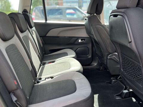 Citroen C4 Picasso 1.6 C4 Grand Picasso VTR+ e-HDi Semi-Auto 5dr 26