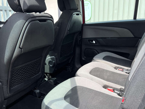 Citroen C4 Picasso 1.6 C4 Grand Picasso VTR+ e-HDi Semi-Auto 5dr 28