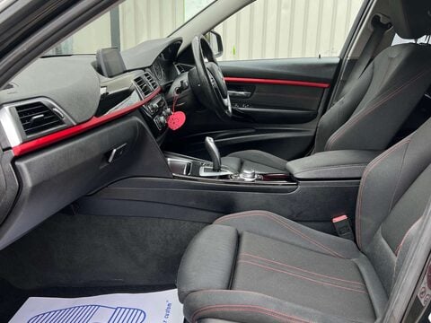 BMW 3 Series 2.0 318D Sport Auto 5dr 17