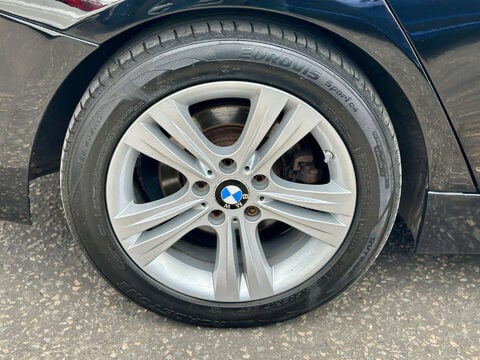 BMW 3 Series 2.0 318D Sport Auto 5dr 36