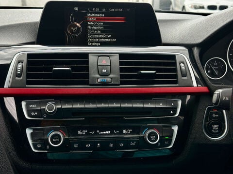 BMW 3 Series 2.0 318D Sport Auto 5dr 39