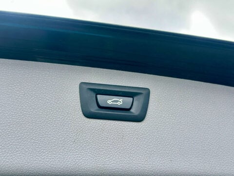 BMW 3 Series 2.0 318D Sport Auto 5dr 27