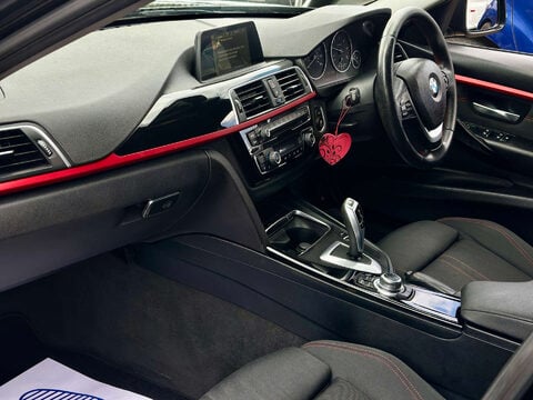 BMW 3 Series 2.0 318D Sport Auto 5dr 15