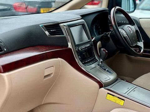 Toyota Alphard 350S+CAPTAIN SEATS+HIGH SPEC+FRIDGE+V6 41