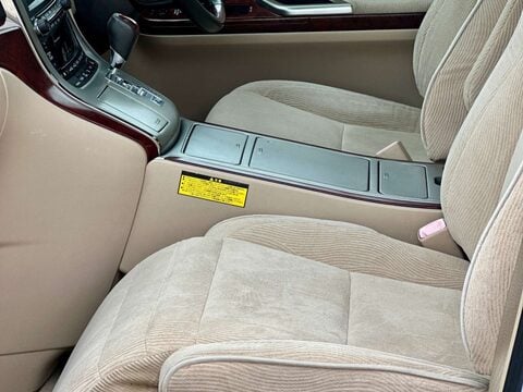 Toyota Alphard 350S+CAPTAIN SEATS+HIGH SPEC+FRIDGE+V6 10