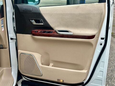 Toyota Alphard 350S+CAPTAIN SEATS+HIGH SPEC+FRIDGE+V6 56