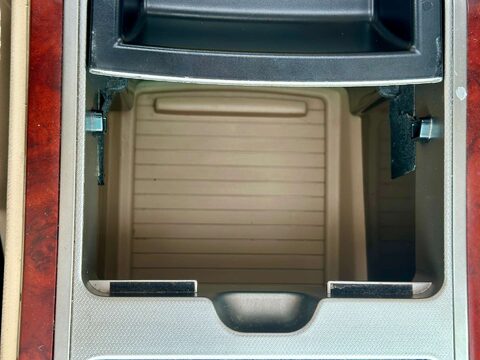 Toyota Alphard 350S+CAPTAIN SEATS+HIGH SPEC+FRIDGE+V6 52