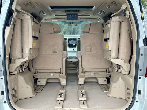 Toyota Alphard 350S+CAPTAIN SEATS+HIGH SPEC+FRIDGE+V6 19