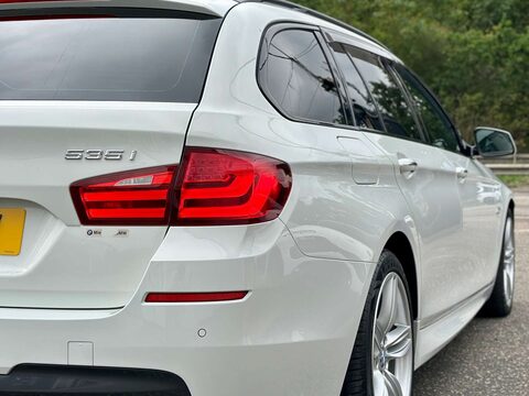 BMW 5 Series 3.0 535i M Sport Touring 5dr Petrol Steptronic Euro 5 (306 ps) 38
