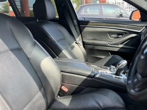 BMW 5 Series 3.0 535i M Sport Touring 5dr Petrol Steptronic Euro 5 (306 ps) 2