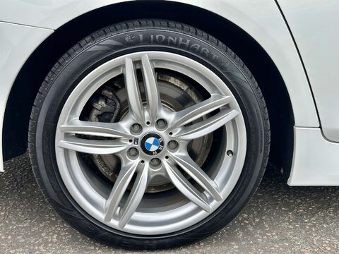 BMW 5 Series 3.0 535i M Sport Touring 5dr Petrol Steptronic Euro 5 (306 ps) 86