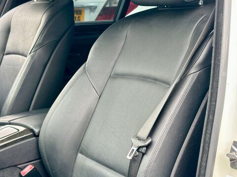 BMW 5 Series 3.0 535i M Sport Touring 5dr Petrol Steptronic Euro 5 (306 ps) 18