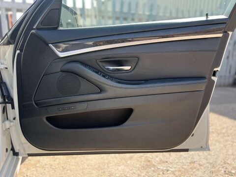 BMW 5 Series 3.0 535i M Sport Touring 5dr Petrol Steptronic Euro 5 (306 ps) 77