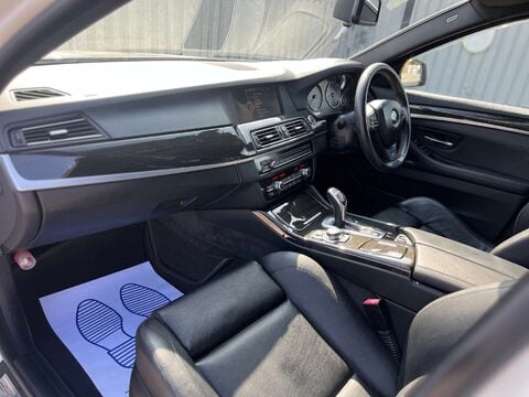 BMW 5 Series 3.0 535i M Sport Touring 5dr Petrol Steptronic Euro 5 (306 ps) 23