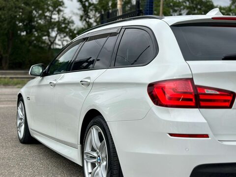 BMW 5 Series 3.0 535i M Sport Touring 5dr Petrol Steptronic Euro 5 (306 ps) 34