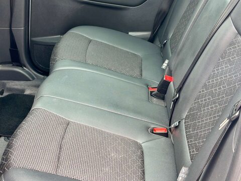 Peugeot 3008 1.6 3008 Allure Blue HDi S/S Auto 5dr 20