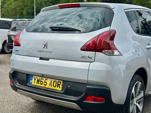 Peugeot 3008 1.6 3008 Allure Blue HDi S/S Auto 5dr 35