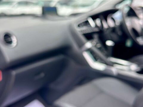Peugeot 3008 1.6 3008 Allure Blue HDi S/S Auto 5dr 53
