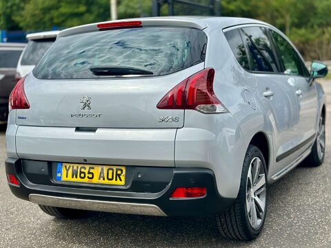Peugeot 3008 1.6 3008 Allure Blue HDi S/S Auto 5dr 33