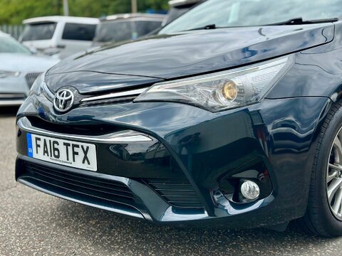 Toyota Avensis 2.0 Avensis Business Edition D-4D 5dr 6