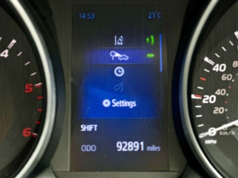 Toyota Avensis 2.0 Avensis Business Edition D-4D 5dr 49