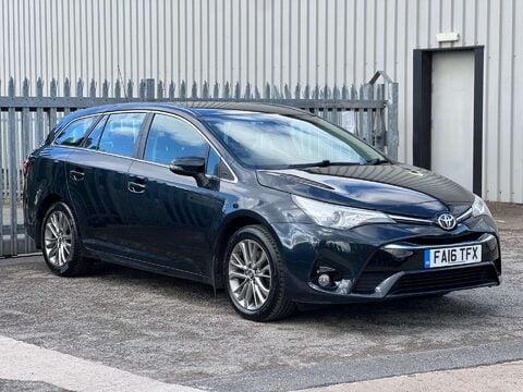 Toyota Avensis 2.0 Avensis Business Edition D-4D 5dr 1