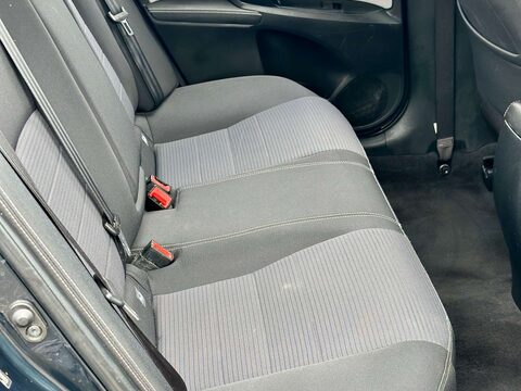 Toyota Avensis 2.0 Avensis Business Edition D-4D 5dr 52