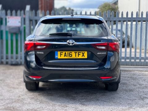 Toyota Avensis 2.0 Avensis Business Edition D-4D 5dr 14