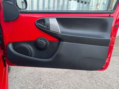 Peugeot 107 1.0 107 Active 3dr 27