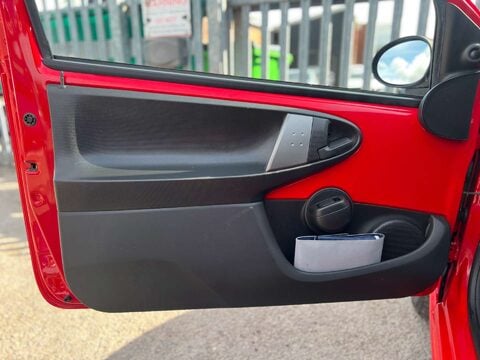 Peugeot 107 1.0 107 Active 3dr 28