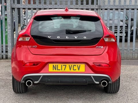 Volvo V40 2.0 V40 R-Design Nav+ D2 5dr 9