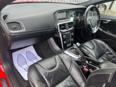 Volvo V40 2.0 V40 R-Design Nav+ D2 5dr 13